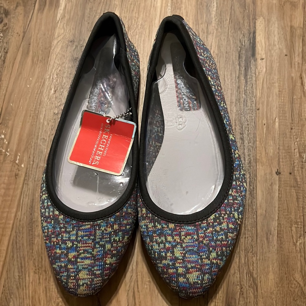 Skechers knit flats size 8 /38 with memory foam